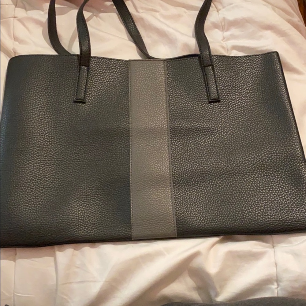 NEW! Vince Camuto Luck Tote